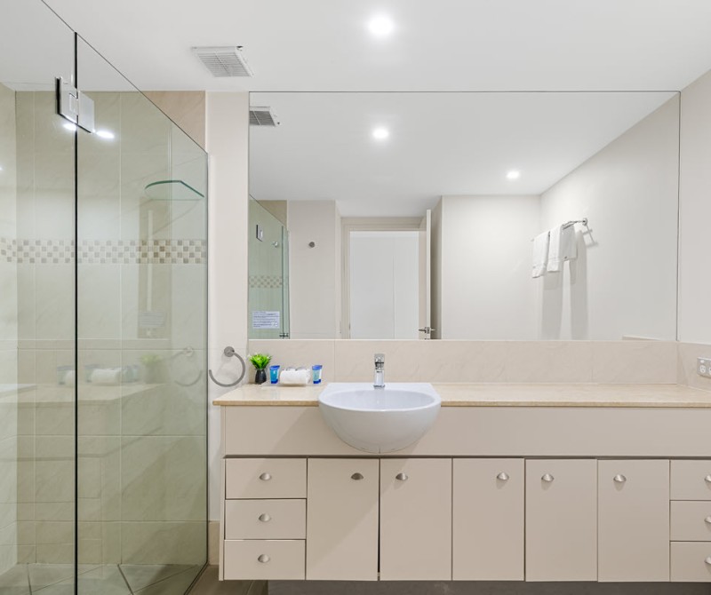 OVR Budget Studio 1200px Bathroom