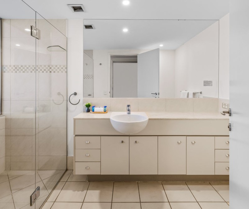OVR Resort Studio OV 1200px 0002