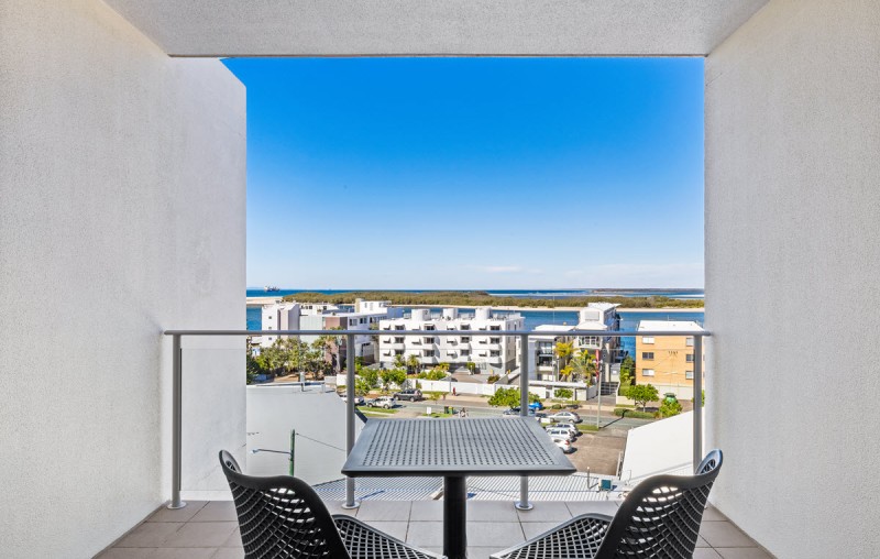 OVR Resort Studio OV 1200px 0003