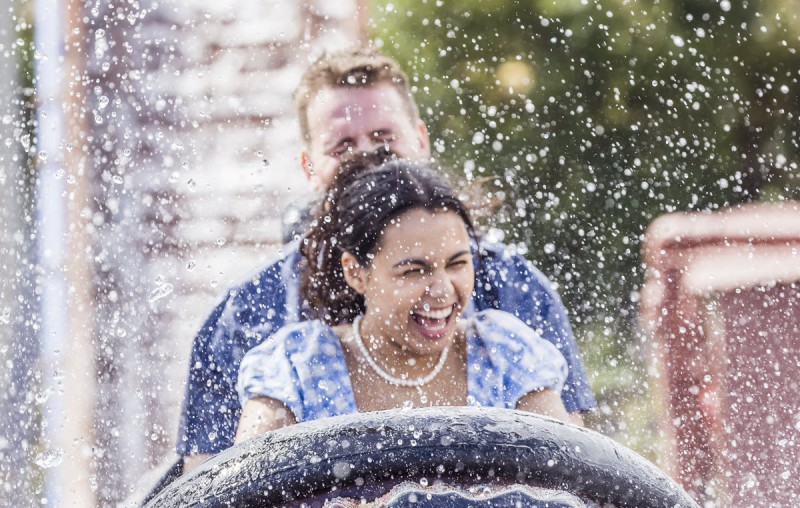 Aussie World log ride TEQ 1200px